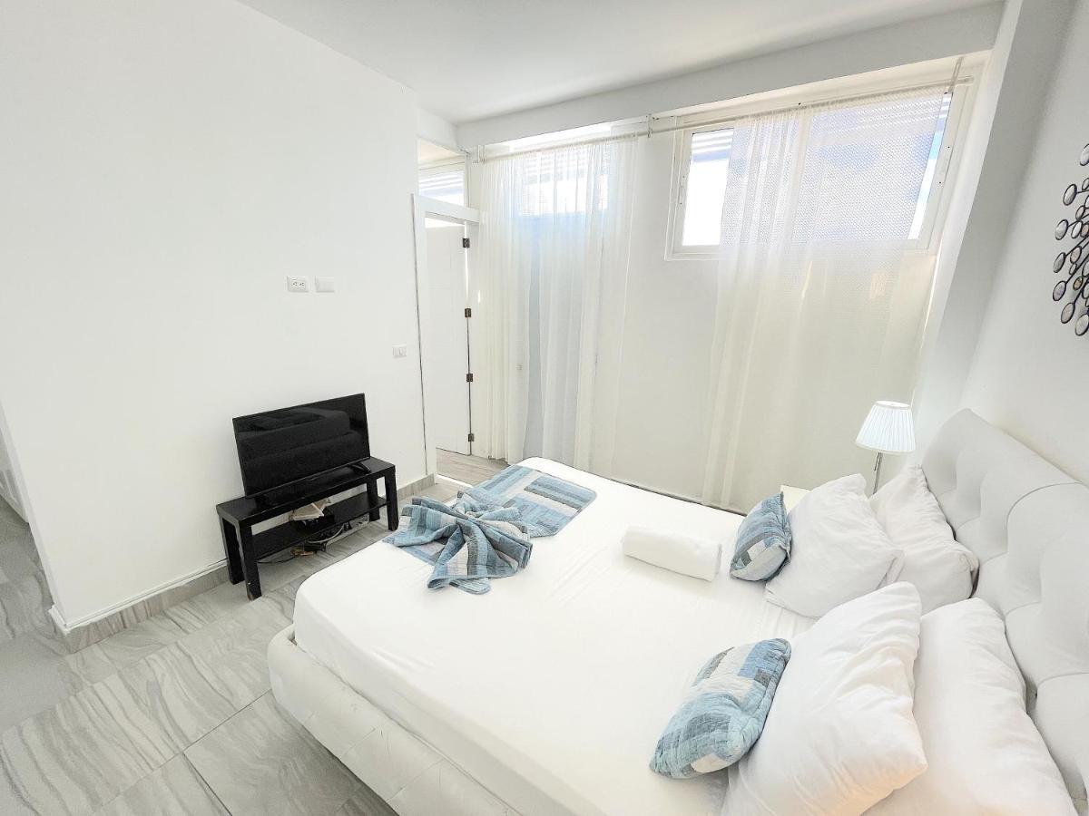 Rooftop Pool Ducassi Studio Suites Deluxe Hotel Beach Club & Spa Punta Cana Exterior photo